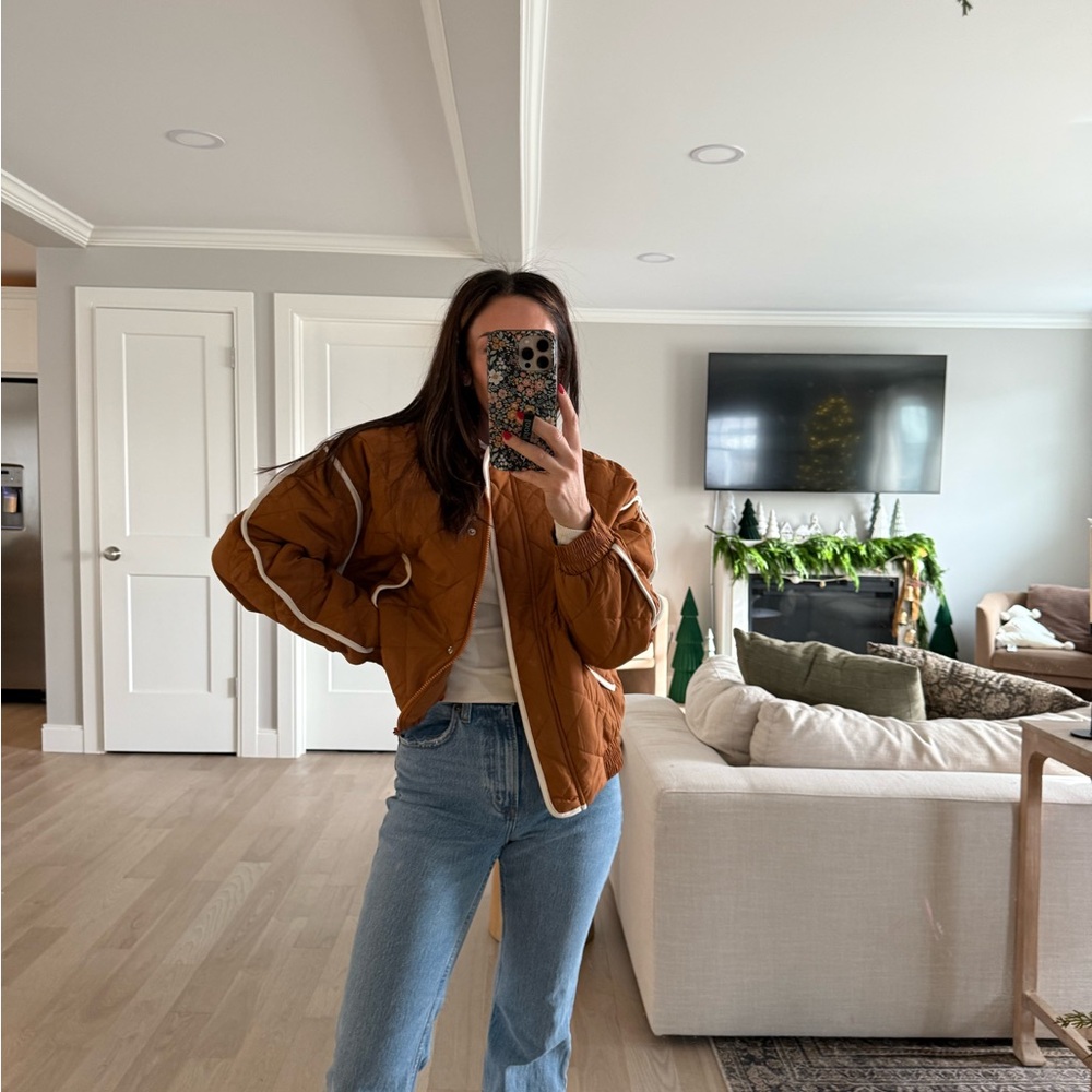 Amazon jacket - Picture 3 of 3